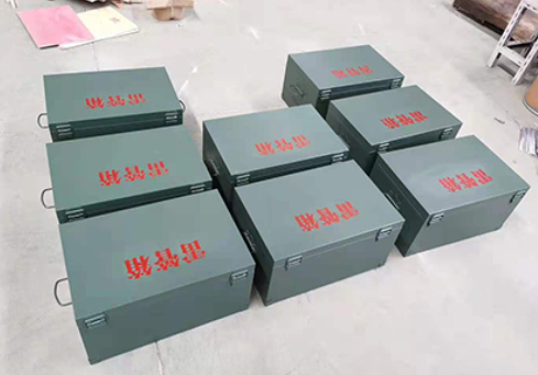 广东炸药箱和雷管箱一般是怎么存放的？