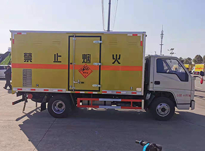 广东爆破器材运输车技术升级与安全合规新趋势